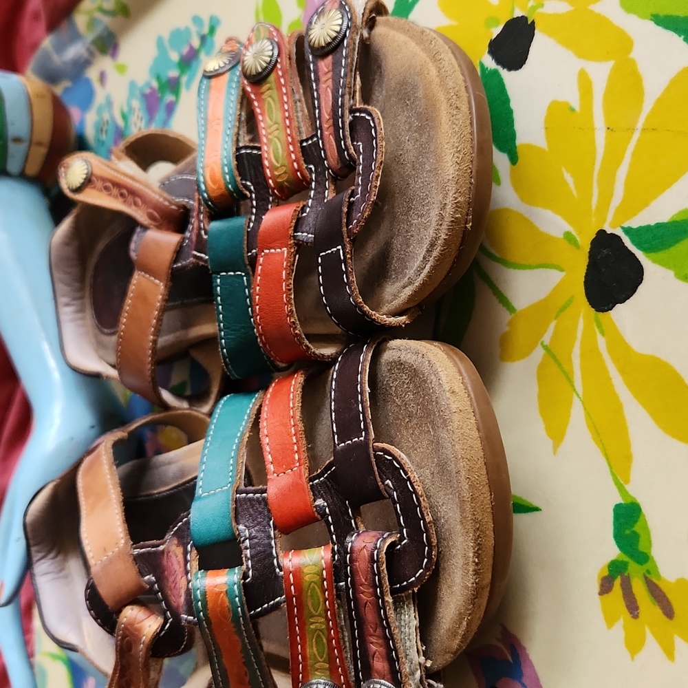 Spring step sandals - Picture 2 of 7